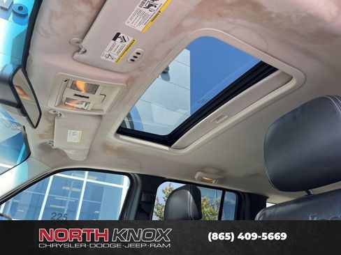 Used 2012 Jeep Liberty Limited Jet w/ Comfort/Convenience Group AWD/4WD image 11