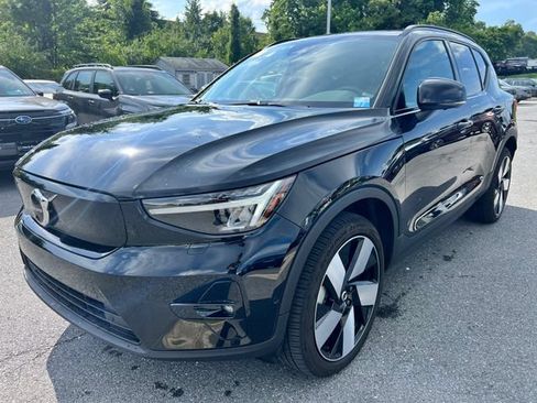 Certified 2023 Volvo XC40 Recharge Plus AWD/4WD image 1