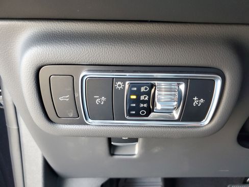 New 2026 Lincoln Nautilus Premier w/ Equipment Group 102A image 14