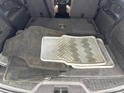 Used 2016 GMC Acadia SLT AWD/4WD image 32