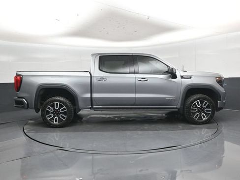 Used 2024 GMC Sierra 1500 AT4 w/ Technology Package AWD/4WD image 34