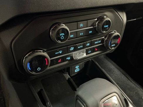 New 2025 Ford Bronco Big Bend image 23