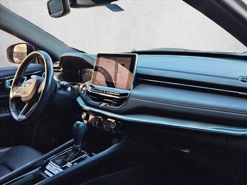 Used 2022 Jeep Compass High Altitude image 25