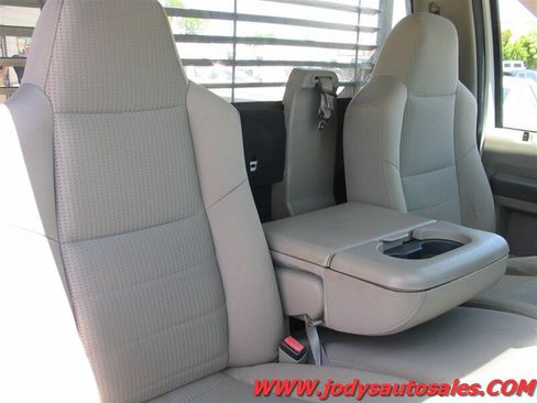 Used 2008 Ford F250 XL AWD/4WD image 16
