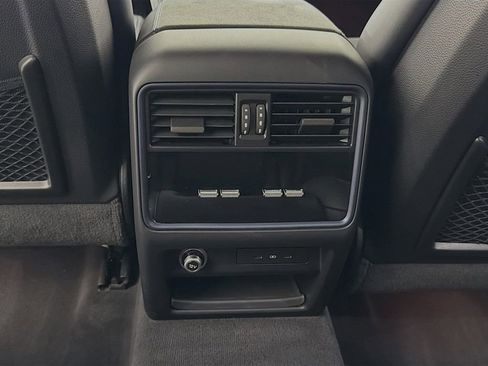 Certified 2025 Porsche Cayenne Turbo GT image 27