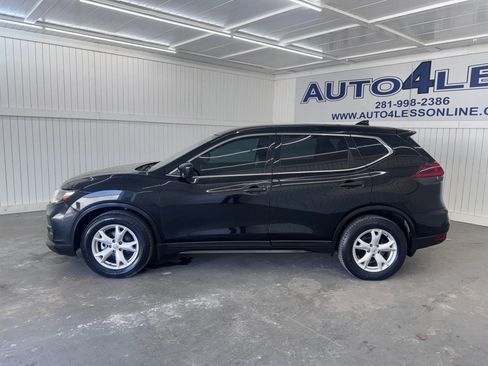 Used 2020 Nissan Rogue S FWD image 8