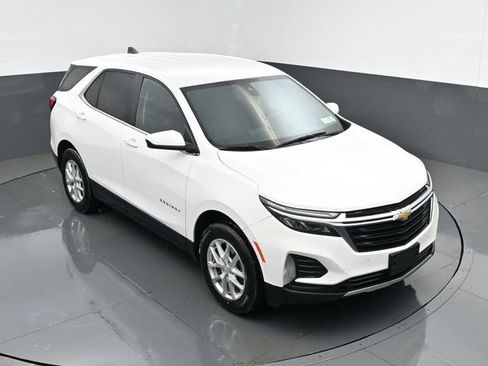 Used 2022 Chevrolet Equinox LT image 19