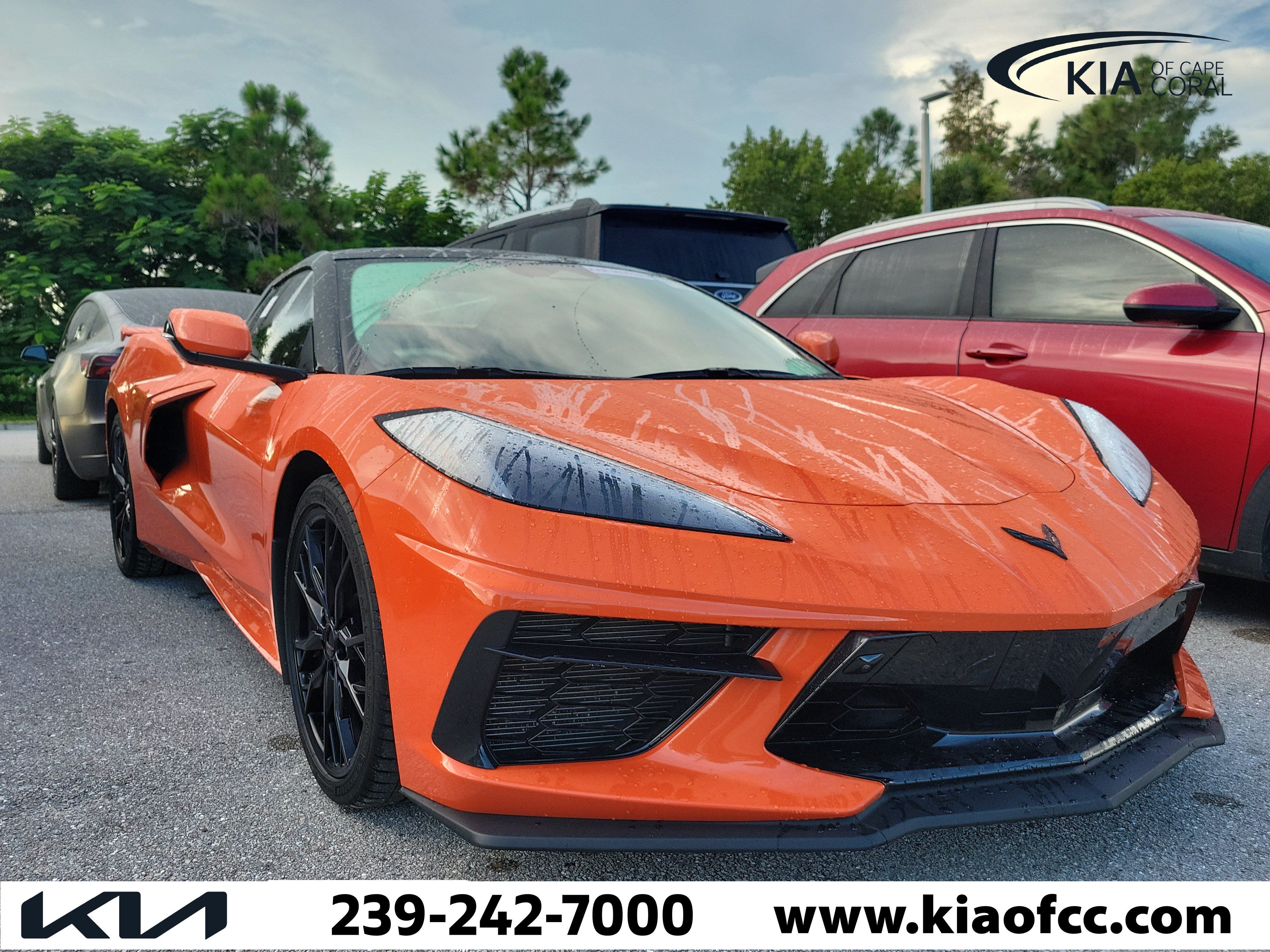 Used 2025 Chevrolet Corvette Stingray Preferred Conv w/ Z51 Performance Package RWD image 2