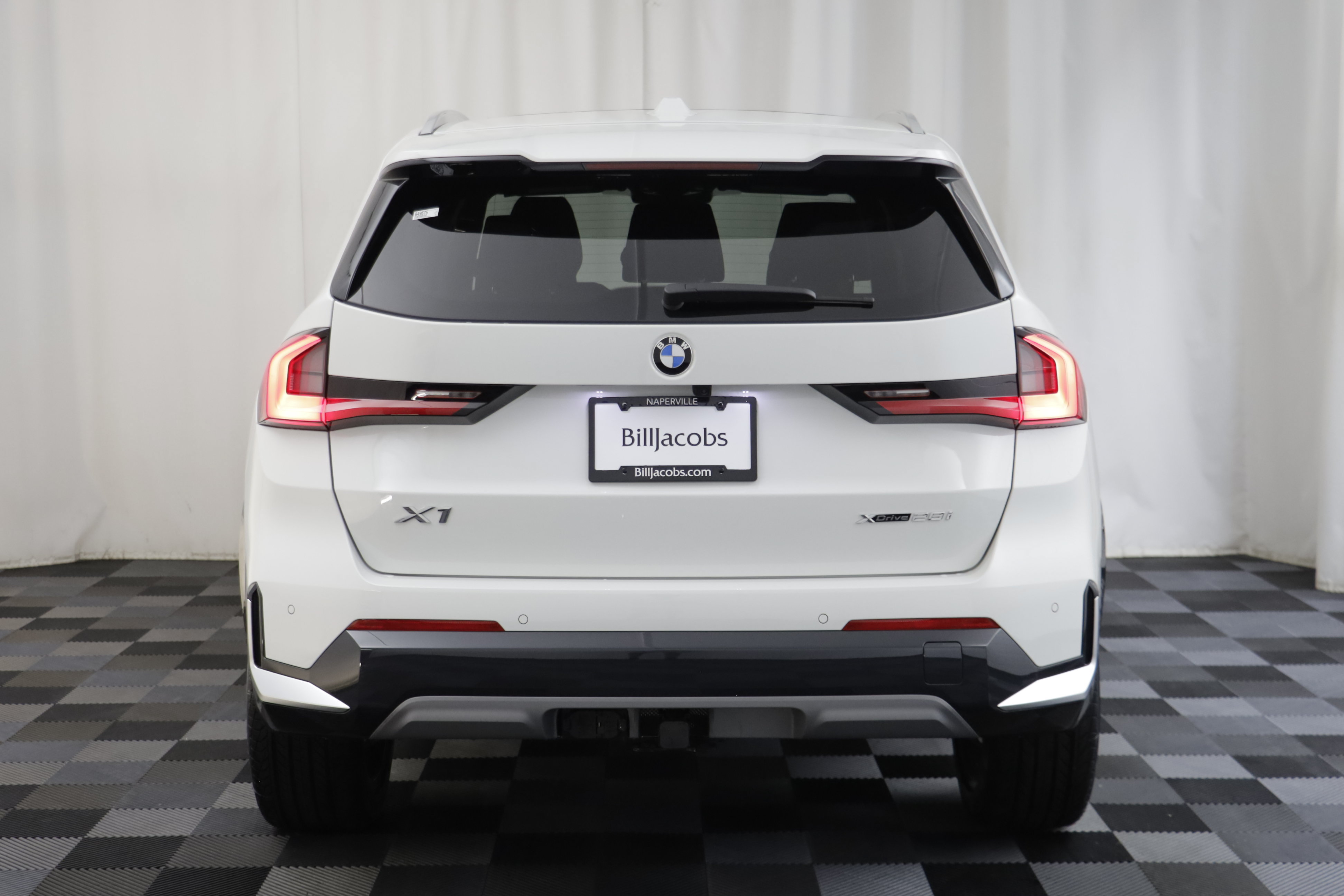 New 2026 BMW X1 xDrive28i w/ Convenience Package AWD/4WD image 16