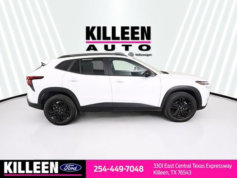 Used 2025 Chevrolet Trax ACTIV w/ Driver Confidence Package FWD image 9