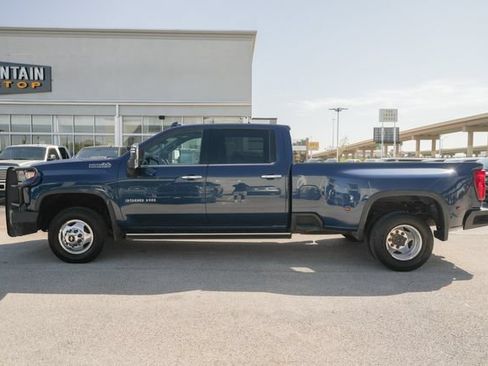 Used 2022 Chevrolet Silverado 3500 High Country AWD/4WD image 10