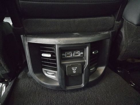 Used 2024 RAM 2500 Laramie w/ Safety Group AWD/4WD image 27