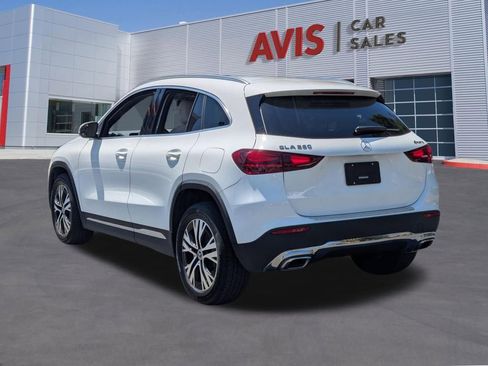 Used 2025 Mercedes-Benz GLA 250 4MATIC image 9