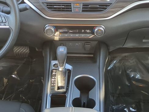 New 2026 Nissan Altima 2.5 SV w/ SV Special Edition Package FWD image 18