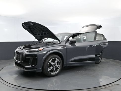 New 2027 Audi Q6 e-tron Premium Plus AWD/4WD image 25