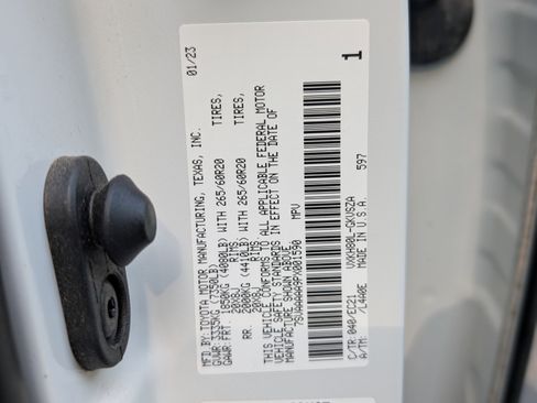 Used 2023 Toyota Sequoia SR5 w/ SR5 Premium Package image 39