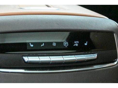 Used 2021 Cadillac Escalade Sport w/ Driver Assist Tech Package image 30