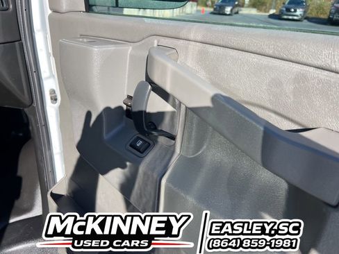 Used 2023 GMC Savana 2500 w/ Driver Convenience Package RWD image 32