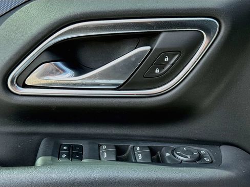 Used 2021 Chevrolet Tahoe RST AWD/4WD image 19