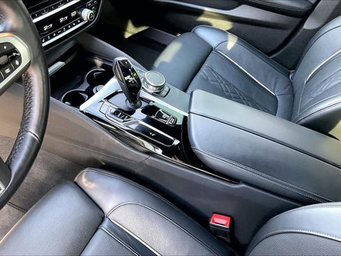 Used 2023 BMW 540i xDrive 540i xDrive w/ M Sport Package image 18