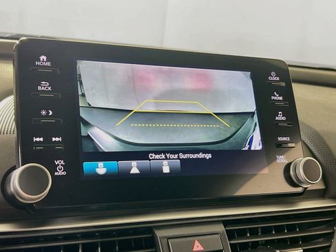 Used 2022 Honda Accord Sport image 13