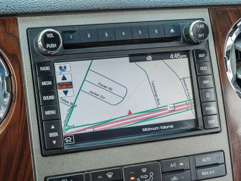 Used 2011 Ford F350 Lariat w/ Lariat Interior Pkg image 27