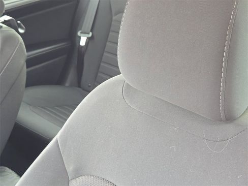 Used 2020 Ford Fusion SE image 10