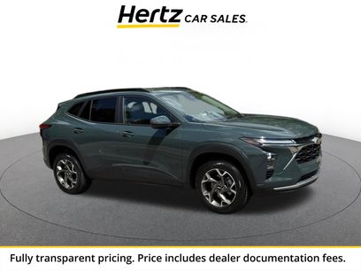 Used 2025 Chevrolet Trax LT