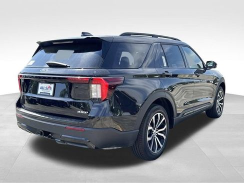 New 2026 Ford Explorer ST-Line image 7