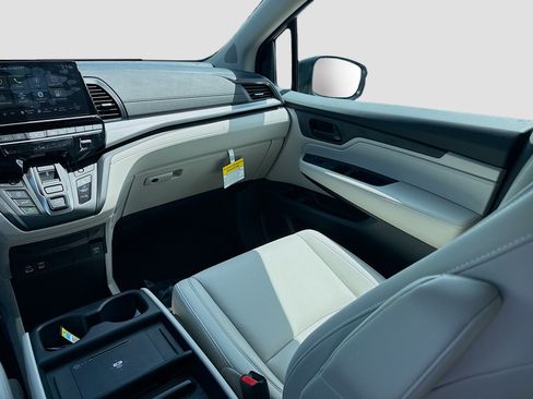 New 2026 Honda Odyssey EX-L image 18