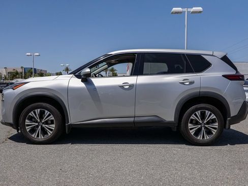 Used 2021 Nissan Rogue SV FWD image 7