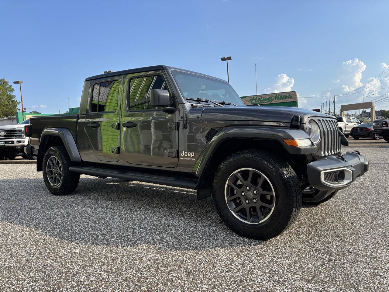 Used 2023 Jeep Gladiator Overland AWD/4WD image 7
