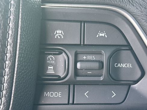 Used 2025 Toyota Tacoma TRD Off-Road w/ TRD Off Road Premium Package image 26