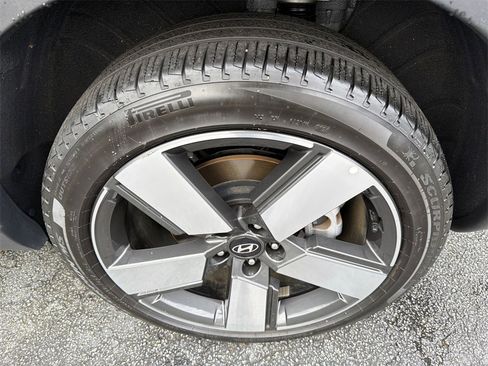Used 2025 Hyundai Santa Fe Limited image 20