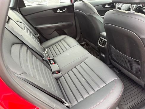 Used 2022 Kia Forte GT w/ GT2 Package image 11