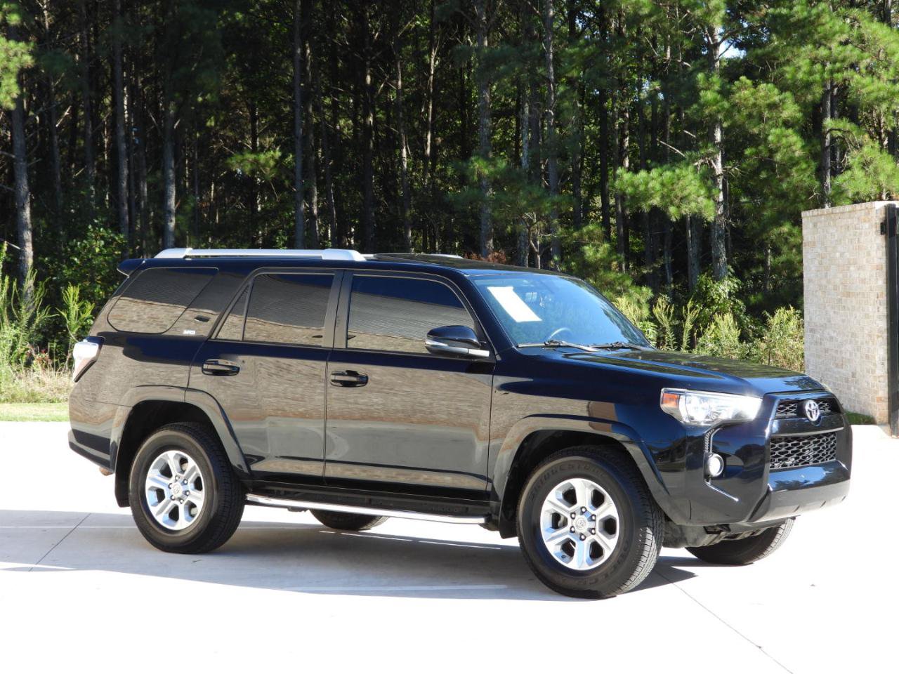 Used 2017 Toyota 4Runner SR5 Premium RWD image 38
