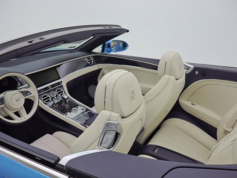 New 2026 Bentley Continental GTC image 52