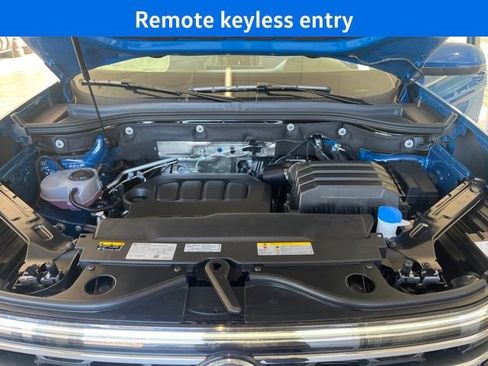 New 2025 Volkswagen Atlas SE image 5