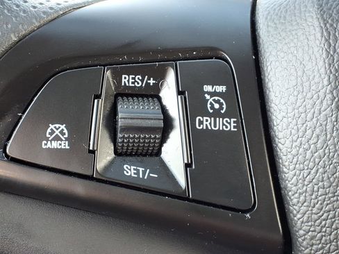 Certified 2022 Chevrolet Trax LS w/ Tint and Cruise Package image 15