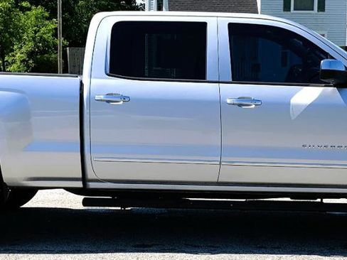 Used 2014 Chevrolet Silverado 1500 LTZ Z71 w/ LTZ Plus Package AWD/4WD image 6