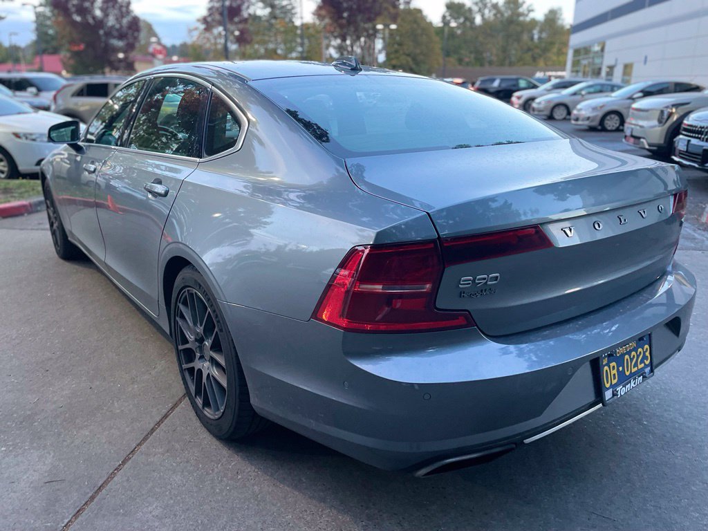 Used 2018 Volvo S90 T6 Momentum w/ Convenience Package AWD/4WD image 6