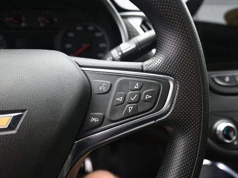 Used 2024 Chevrolet Malibu LT FWD image 19