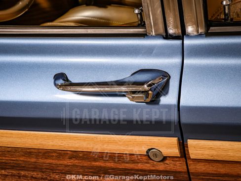 Used 1987 Jeep Grand Wagoneer AWD/4WD image 27