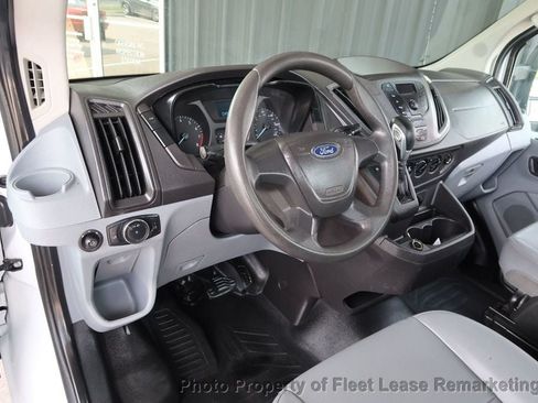 Used 2019 Ford Transit 250 138 RWD image 10