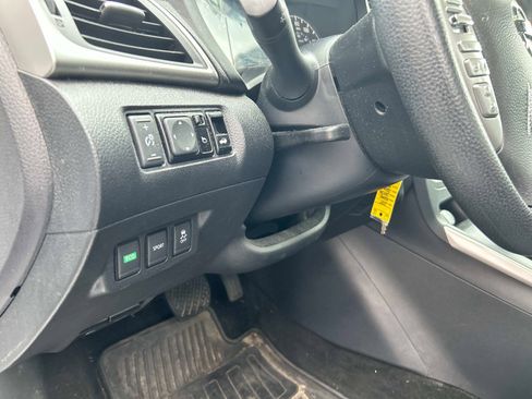 Used 2017 Nissan Sentra S image 18