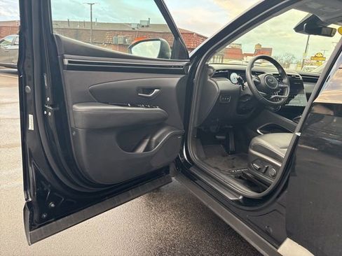 Certified 2023 Hyundai Tucson Limited image 32