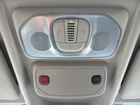 Used 2023 RAM ProMaster 2500 w/ Advance Safety Group (B) FWD image 42