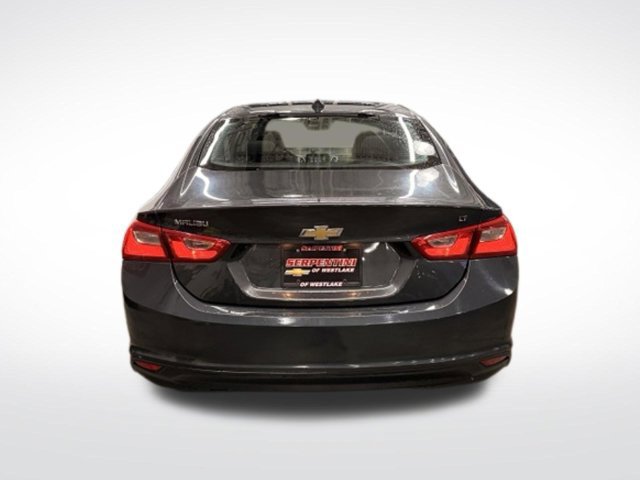 Used 2017 Chevrolet Malibu LT FWD image 23