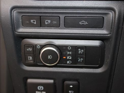 Certified 2022 Ford F150 Platinum w/ Equipment Group 701A High AWD/4WD image 48