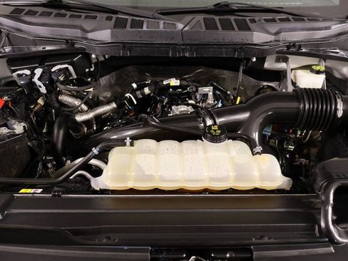 Used 2022 Ford F150 Lariat w/ Trailer Tow Package image 20